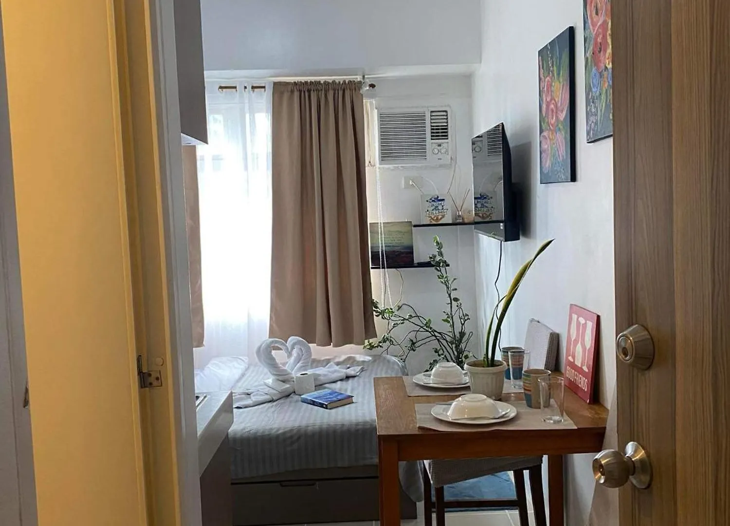 Affordable Buenbyahe Staycation In Urban Deca Tower Edsa, F Residences And The Regalia Park Tower Cubao Manila 0*,  Philippines