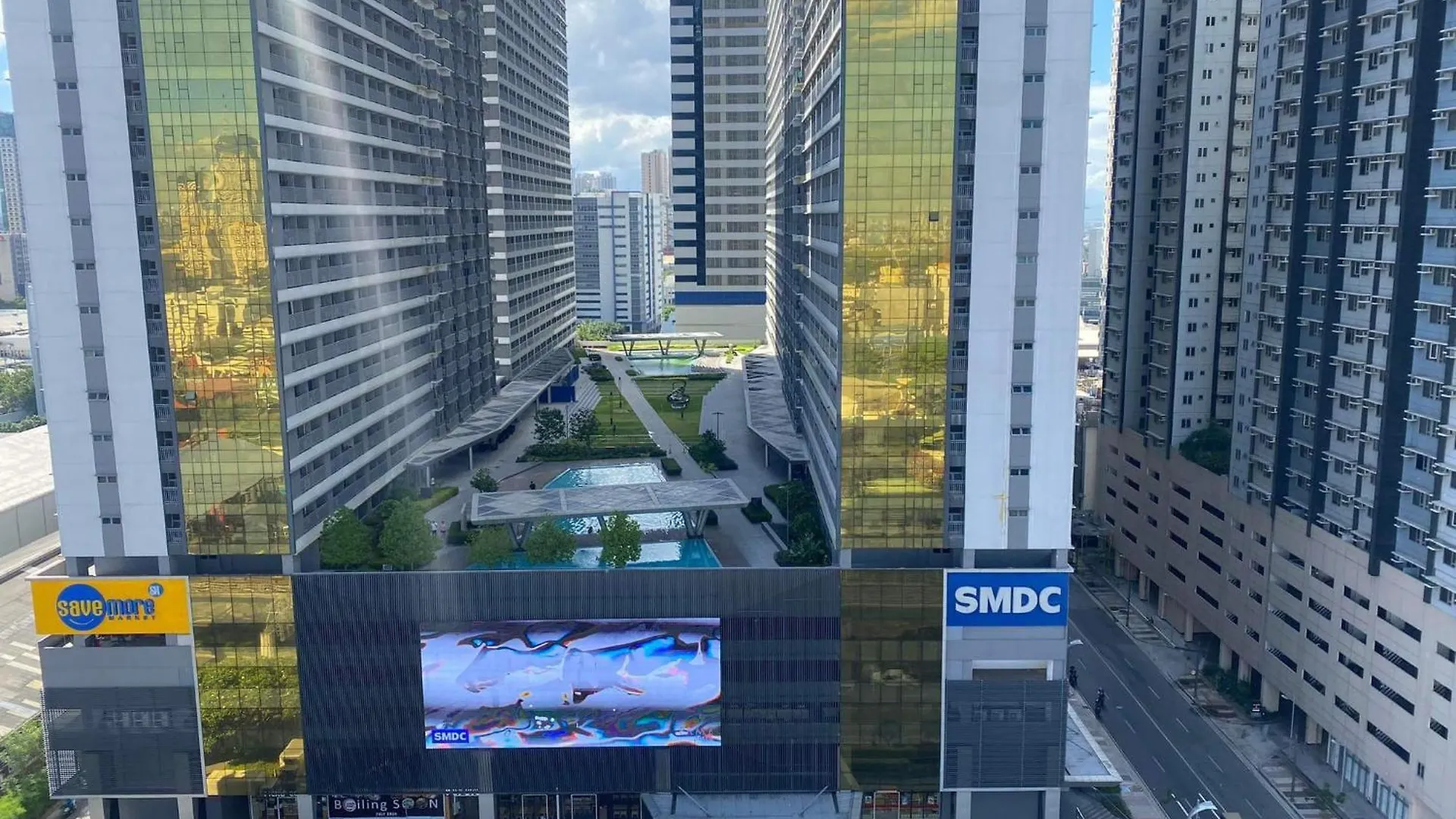Affordable Buenbyahe Staycation In Urban Deca Tower Edsa, F Residences And The Regalia Park Tower Cubao Manila 0*,  Philippines