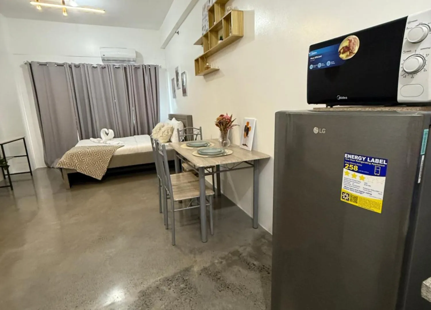 Affordable Buenbyahe Staycation In Urban Deca Tower Edsa, F Residences And The Regalia Park Tower Cubao Manila Philippines